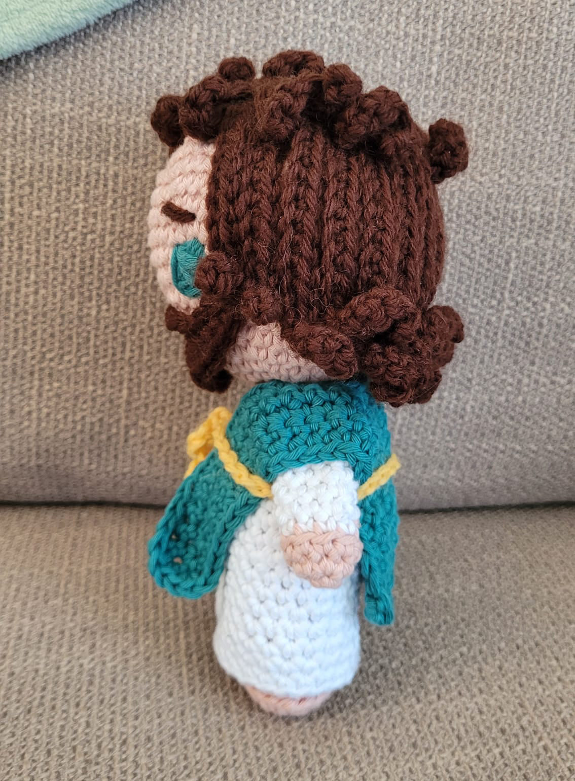 Jeesus amigurumi nukke